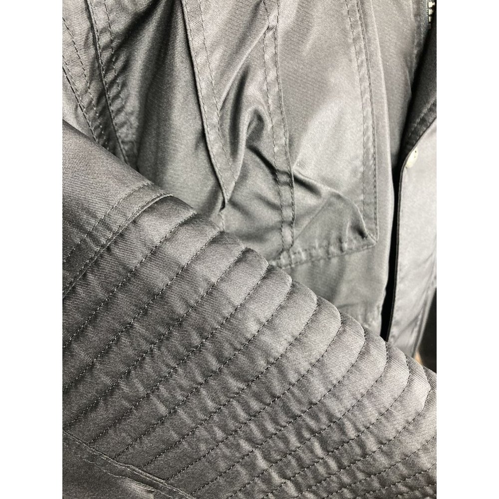 Descente Black Jacket Medium / Large - Picture 8 of 9